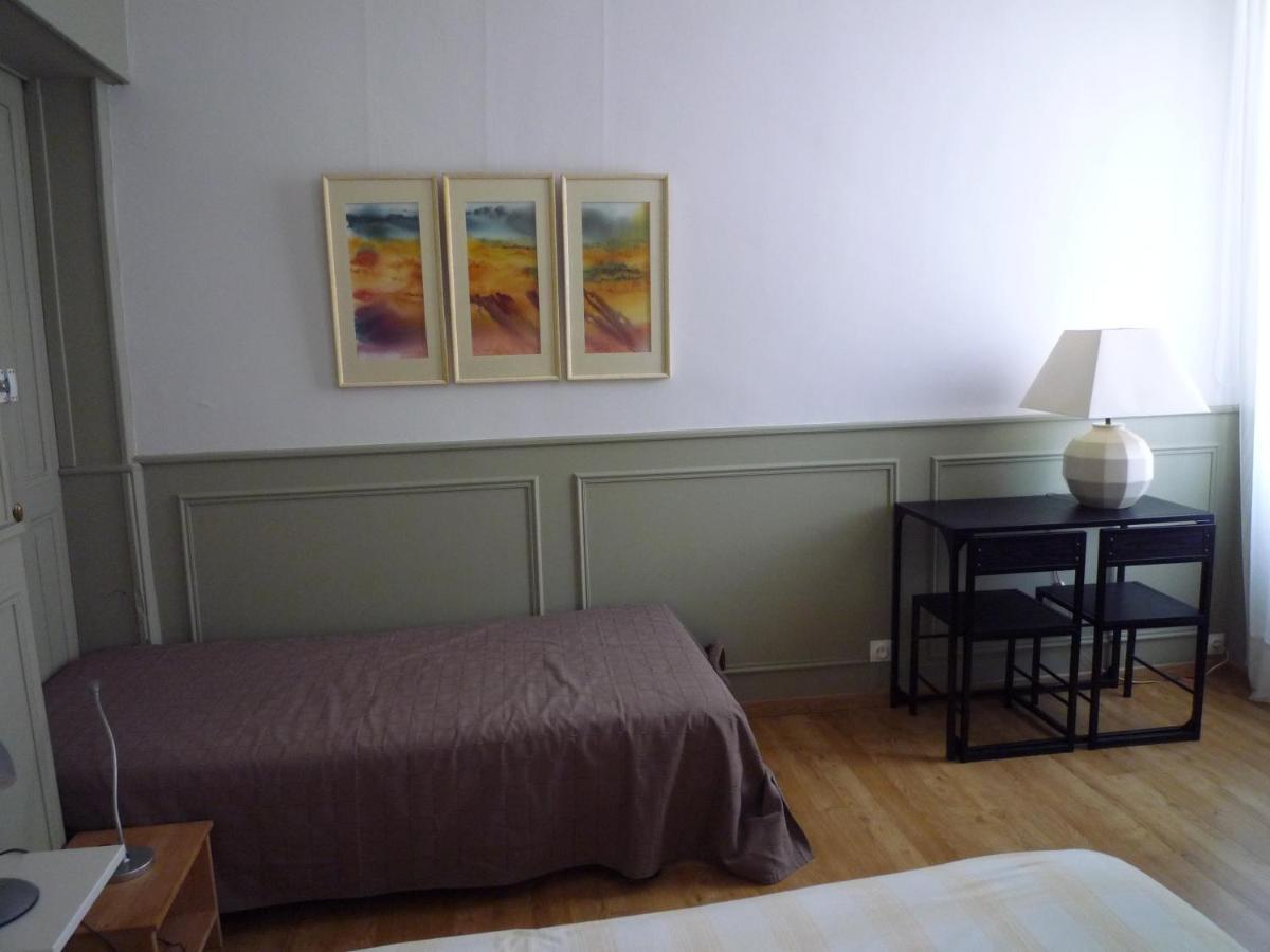 Appartement Avignon Centre Intra Muros Cour Exterieure Parking Prive Gratuit Buitenkant foto